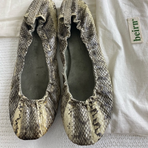 NWOT Beirn Snakeskin Ballet flats, size 39 - Picture 4 of 5